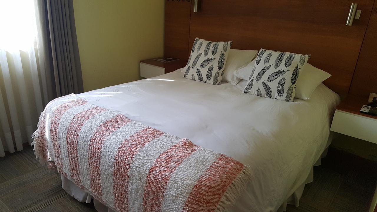 Hotel Origenes บาเญนาร์ ภายนอก รูปภาพ