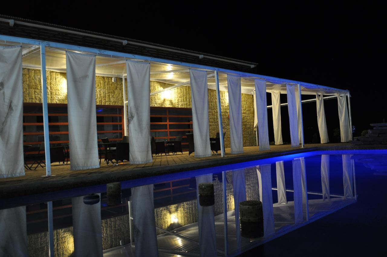 Hotel Origenes บาเญนาร์ ภายนอก รูปภาพ