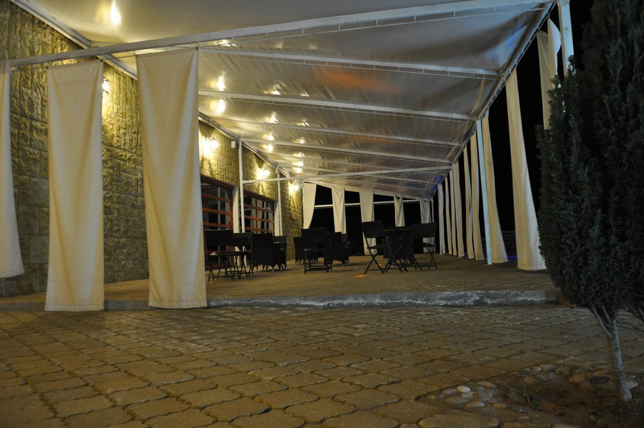 Hotel Origenes บาเญนาร์ ภายนอก รูปภาพ